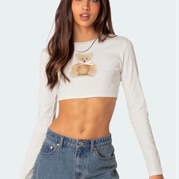 Edikted Cream Teddy Bear Crop Top - Picture 1 of 4